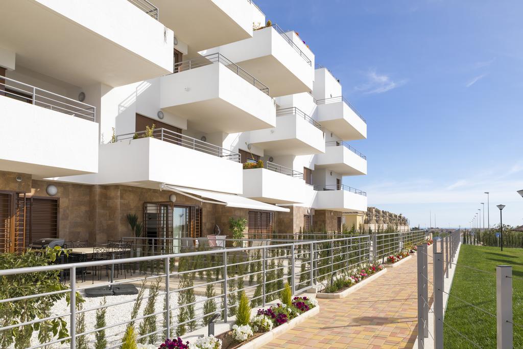 Terrazas De Campoamor By Mar Holidays Orihuela Esterno foto